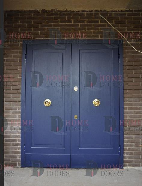 Утепленная синяя дверь HomeDoors
